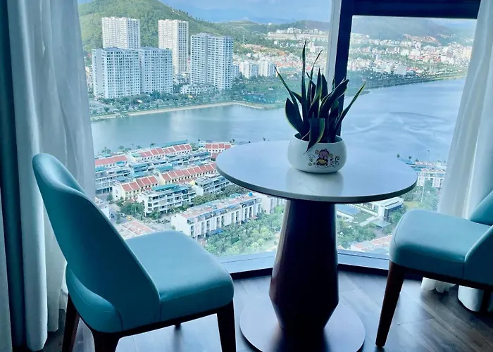 Alacart Tramspasy Aparthotel Ha Long